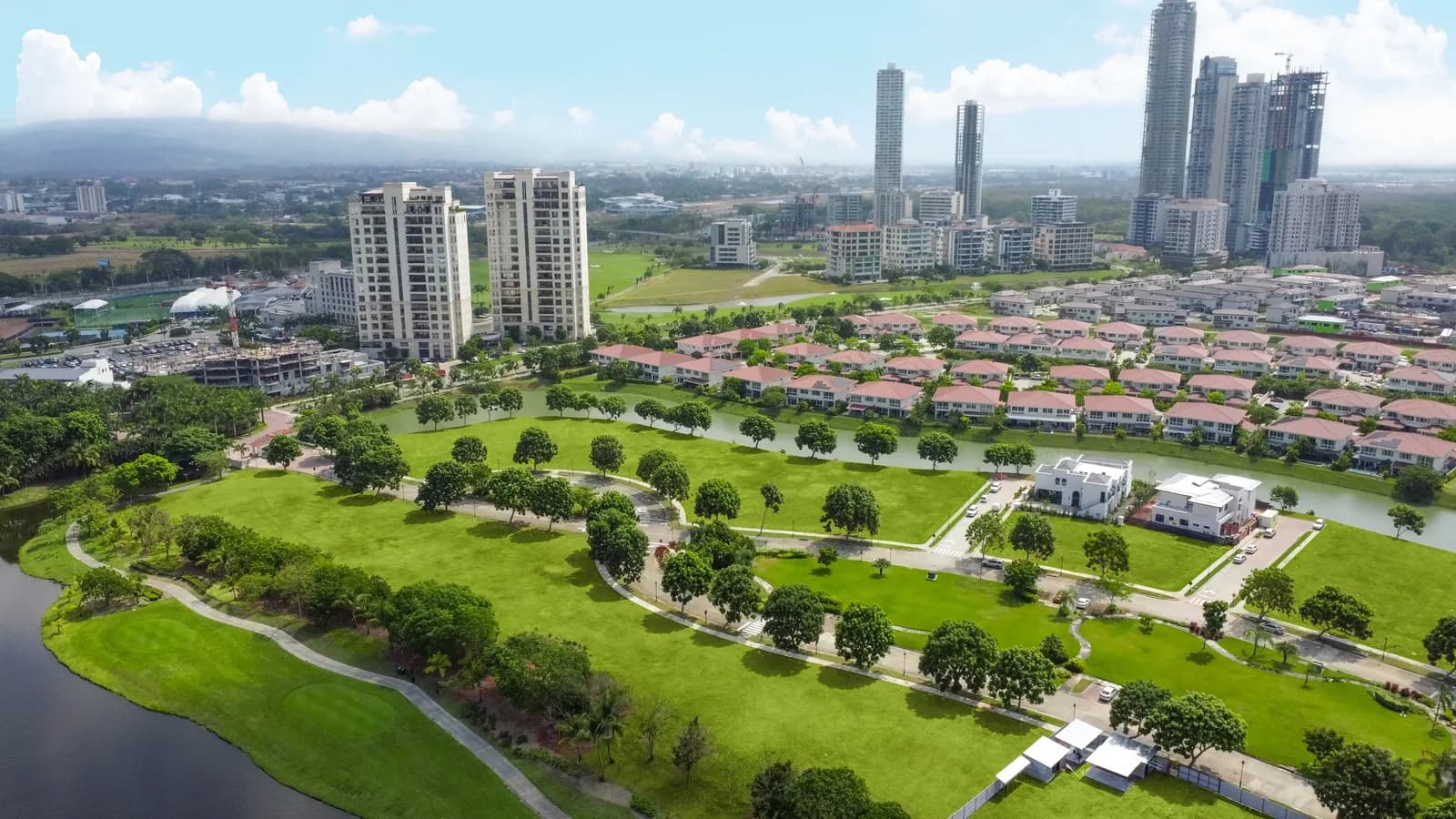 Vista de referencia de Santa María en Ciudad de Panamá